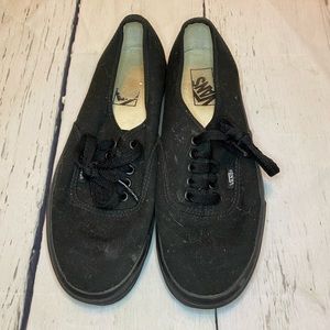 Women’s black vans. Size 8